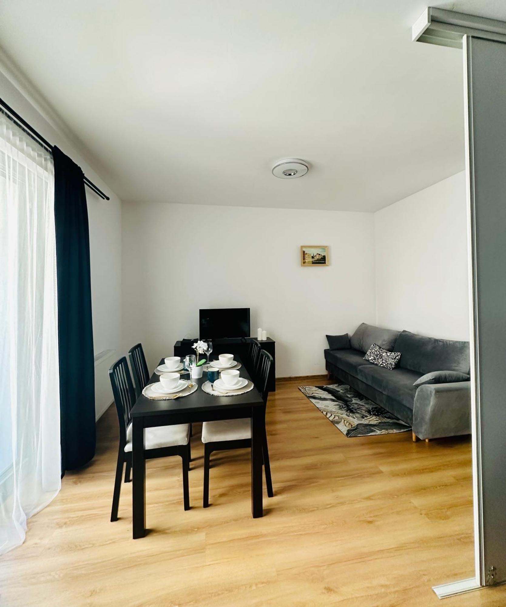 Male Garbary 8 Apartment Poznań Kültér fotó